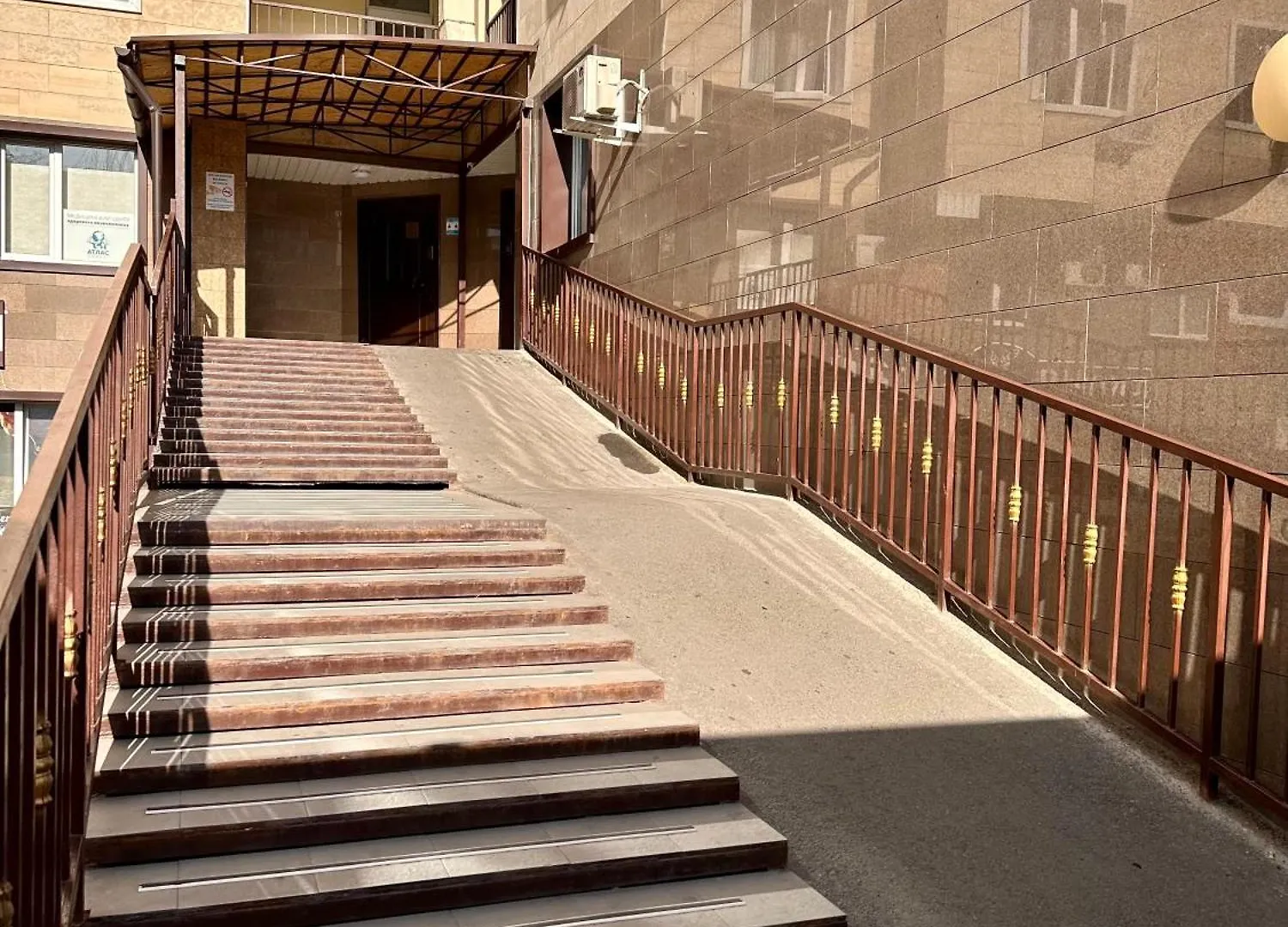 Deluxe Apartments In The Center Of Almaty
