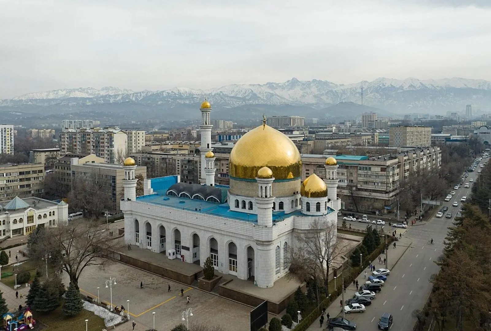 Deluxe Apartments In The Center Of Almaty
